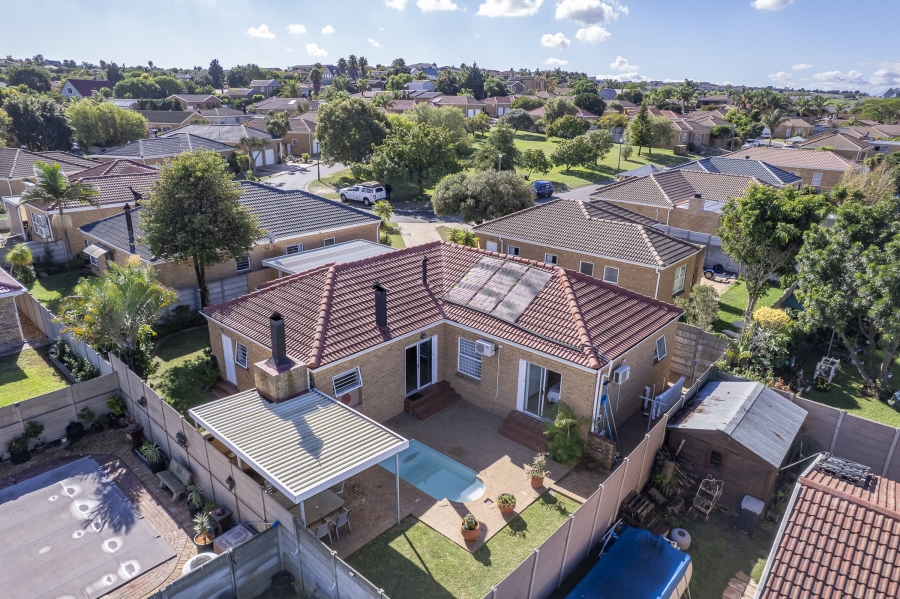 3 Bedroom Property for Sale in Protea Heights Western Cape